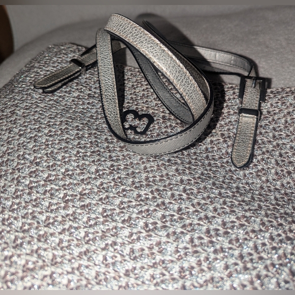 Eric Javits New York gray and metallic raffia tote bag. - Picture 8 of 14